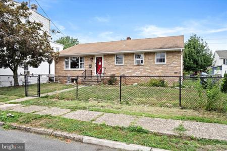 823 BORDENTOWN ROAD