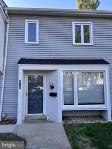 215 CHELSEA CIRCLE