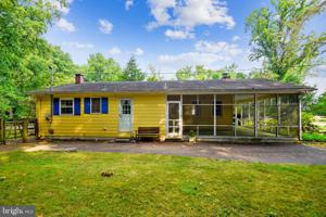 20 PERRY AVENUE