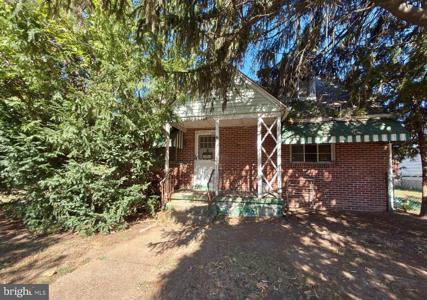 403 TEMPLE BOULEVARD