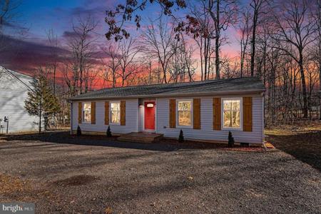 108 SEVEN PINES DRIVE