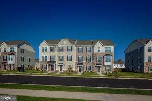 6056 FALLFISH COURT
