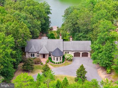 291 LAKE SERENE DRIVE