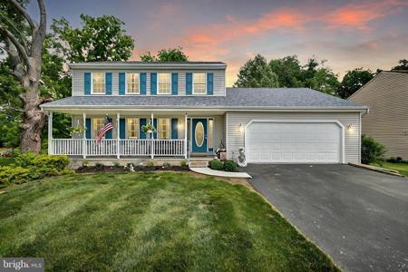 43 CURTIS DRIVE
