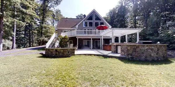 3901 HATTERAS COURT