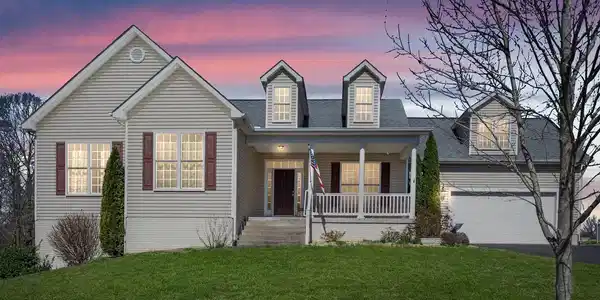 15603 CEDAR TREE COURT