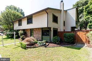 5682 OAK TANAGER COURT