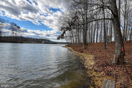 Lot 63 ROBBIE RD