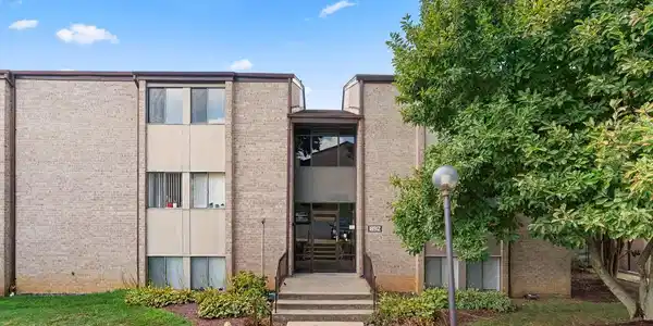 18912 SMOOTHSTONE WAY