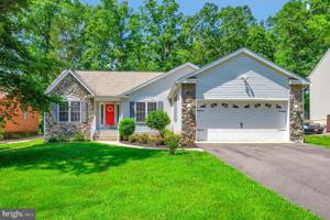 119 PATRICK HENRY COURT