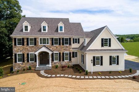 355 KIRK LANE