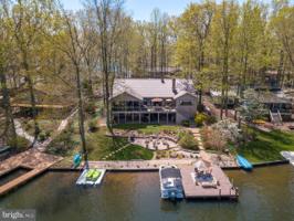 109 CASTLE HILL COURT