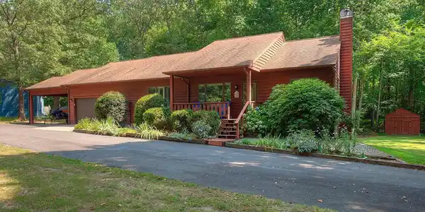 63 JERDONE ISLAND DRIVE