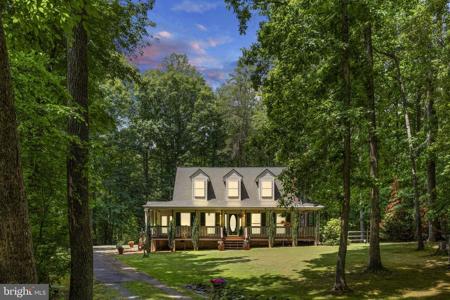 59 PINEWOOD DRIVE