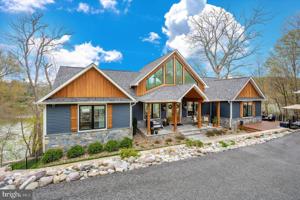 10305 REINDEER TRAIL