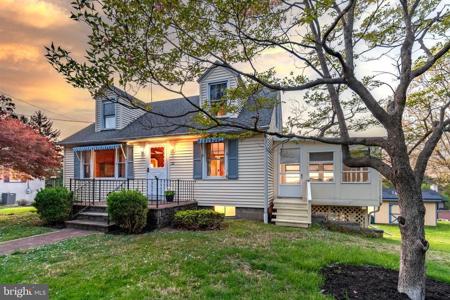 22 HIGHLAND AVENUE