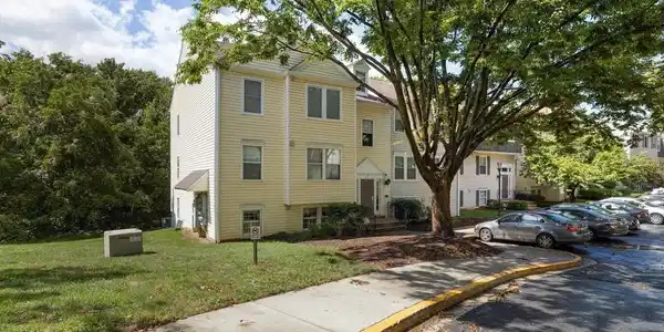 1 PICKERING COURT