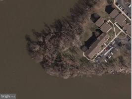 6 CEDAR VALLEY PLACE