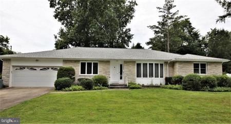 17 DIANE DRIVE