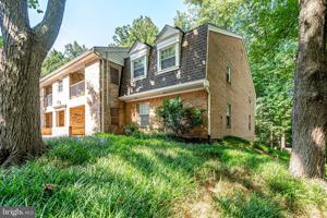 5916 COVE LANDING ROAD