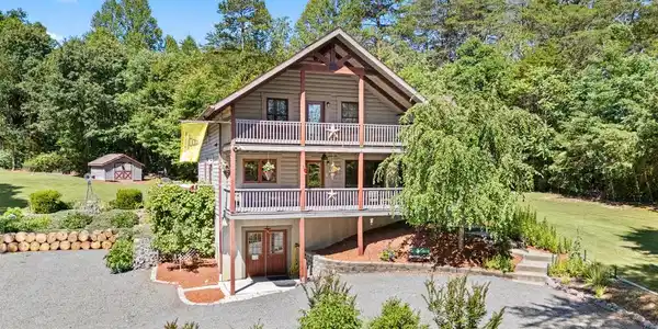 16020 CARRINGTON COURT
