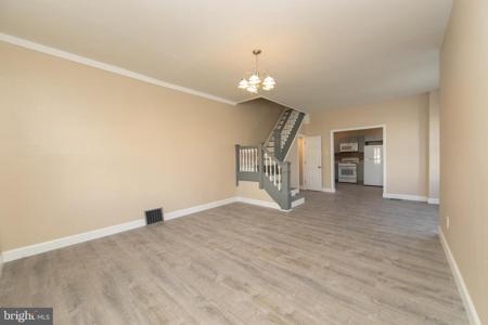 294 VINE STREET