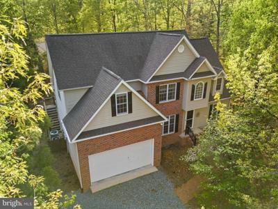 4 HIGHLAND ROAD