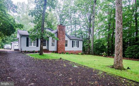 207 MADISON CIRCLE
