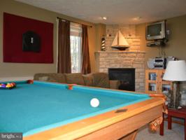 145 SILVER TREE LN