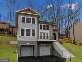 6823 W SHAVANO