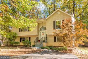 138 LARKSPUR LANE