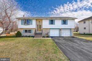 45 LAKE MEADE DRIVE