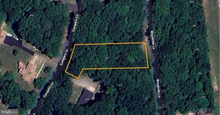 215 WOODSIDE LANE