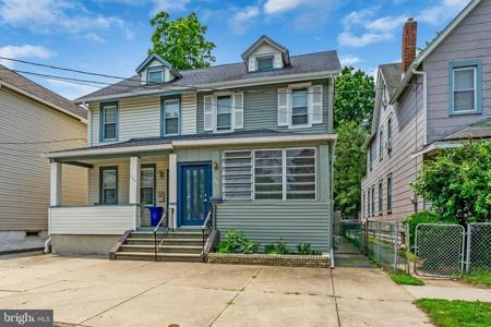 732 HUNTER STREET