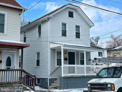 213 LAUREL STREET