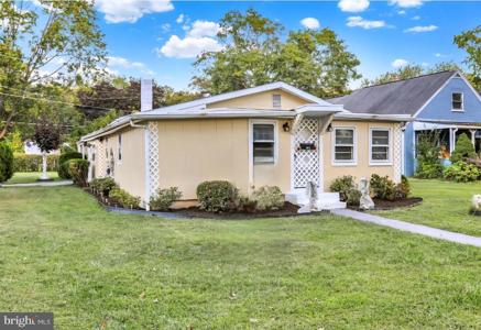 335 MONTGOMERY AVENUE