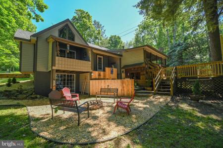 3529 LAKESHORE DR.