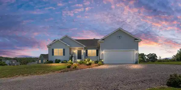15704 LAKE LEA COURT
