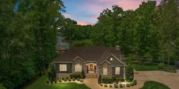 6723 WATER VIEW LANE