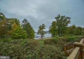 565 GLENDALE RD #308