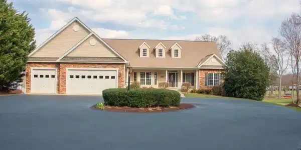 84 HARRY M LUMSDEN COURT