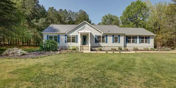 311 PALOMINO DRIVE