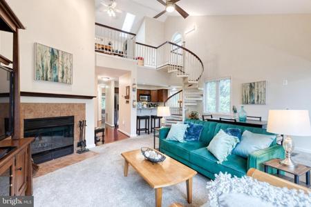 1115 LAKE HERON DRIVE