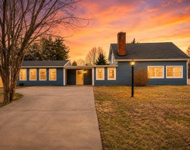 270 ELLIS DRIVE
