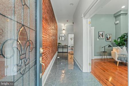 918 NEWINGTON AVENUE