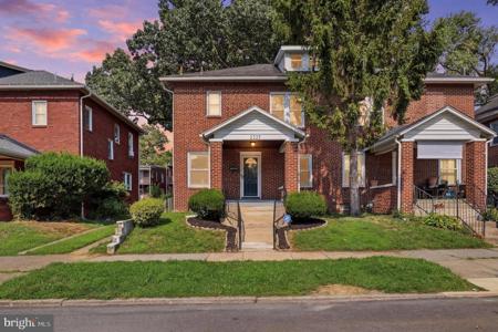 2727 5TH STREET