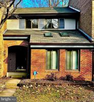 5705 WATERS EDGE LANDING COURT