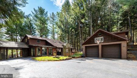 144 DEER RUN LANE