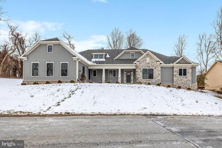 10624 OLD BARN ROAD
