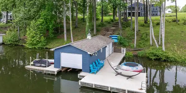 15507 CHESTNUT TREE COURT